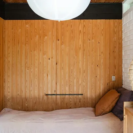 度假居 60s Style Near Tisvildeleje *