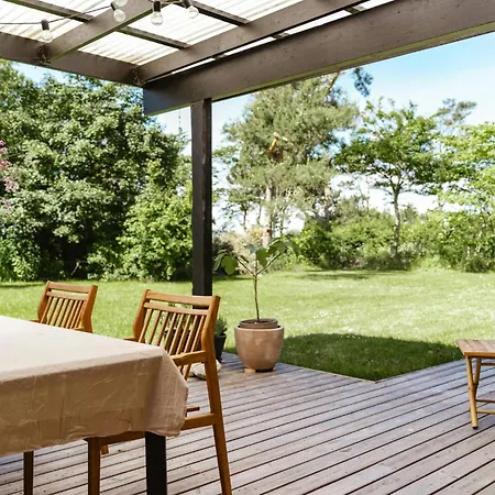 60s Style Near Tisvildeleje Vejby